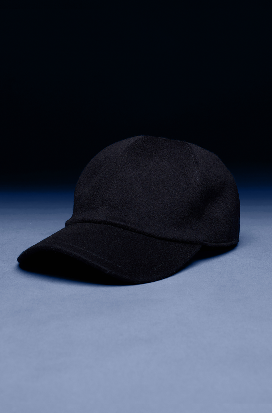 Club Cashmere Cap
